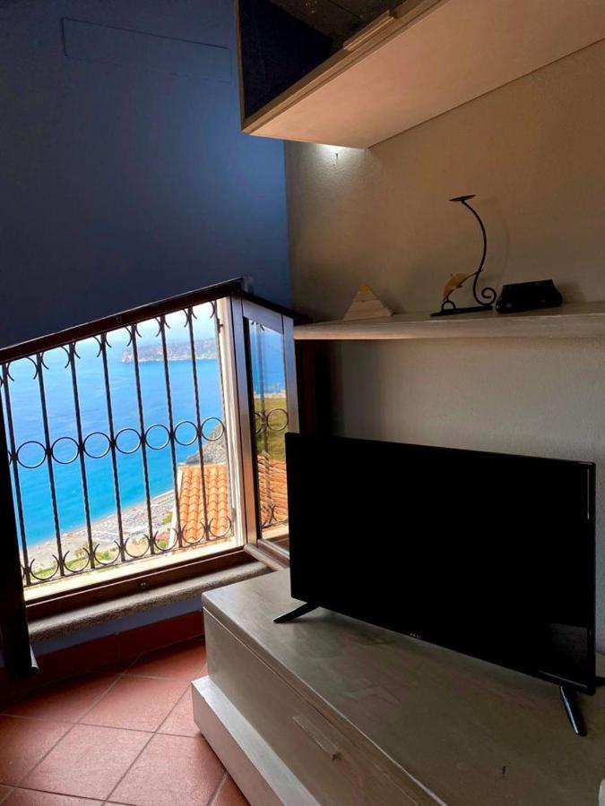 산 니콜라 아르첼라 La Casa Nel Borgo B&B 외부 사진