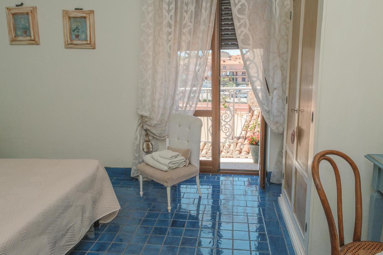 산 니콜라 아르첼라 La Casa Nel Borgo B&B 외부 사진