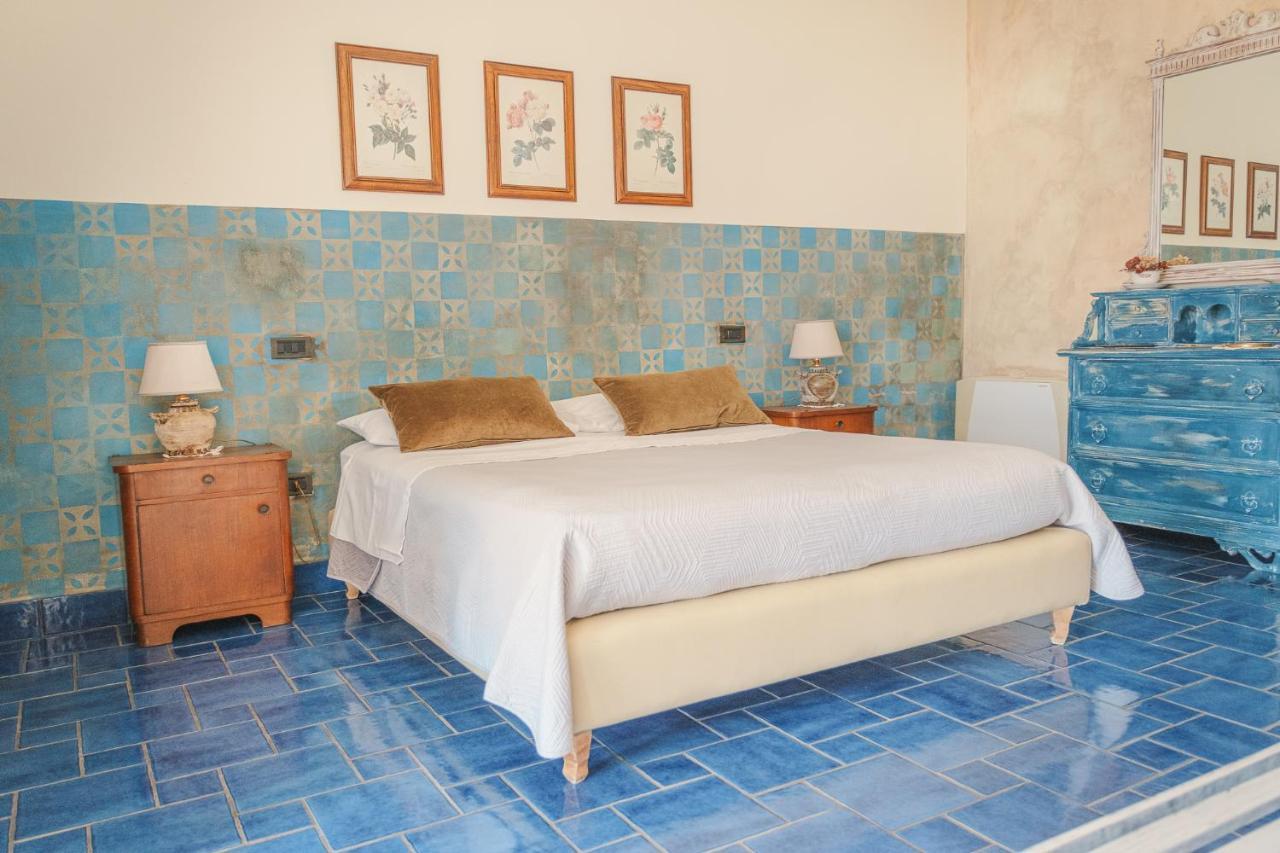 산 니콜라 아르첼라 La Casa Nel Borgo B&B 외부 사진