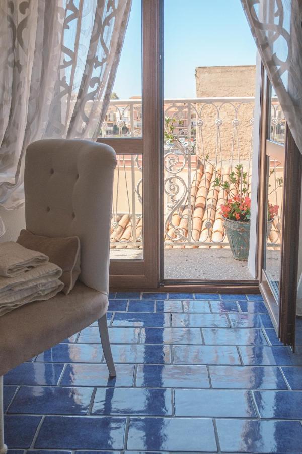 산 니콜라 아르첼라 La Casa Nel Borgo B&B 외부 사진